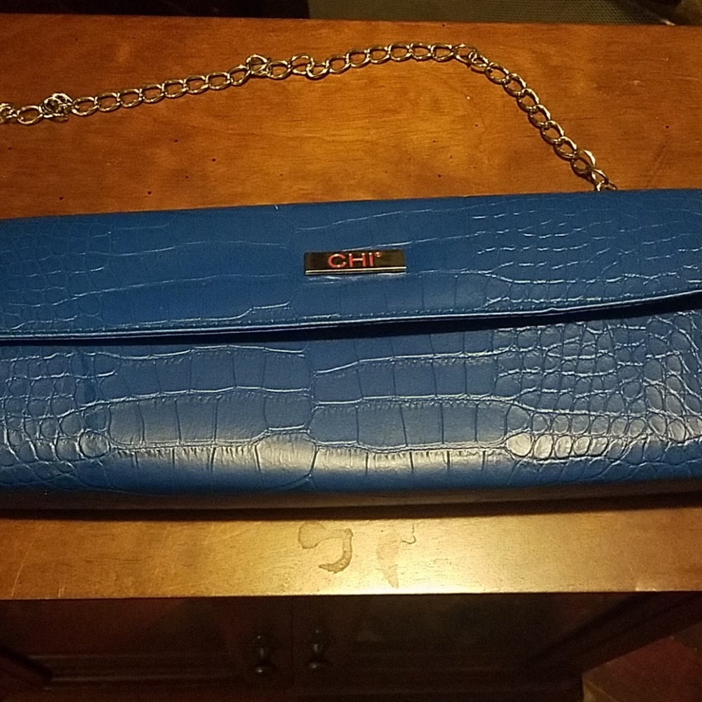 Cute purse for girls night out!